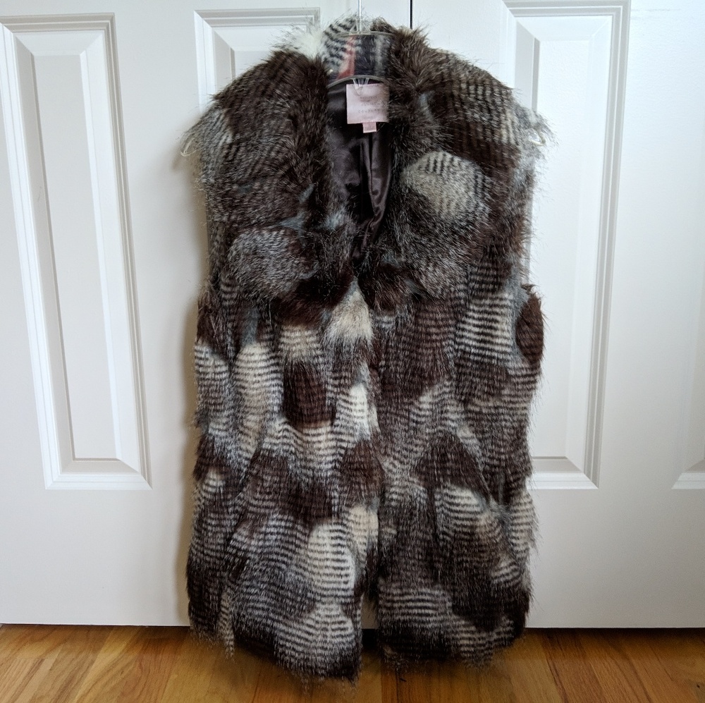 Romeo and Juliet Fur Vest